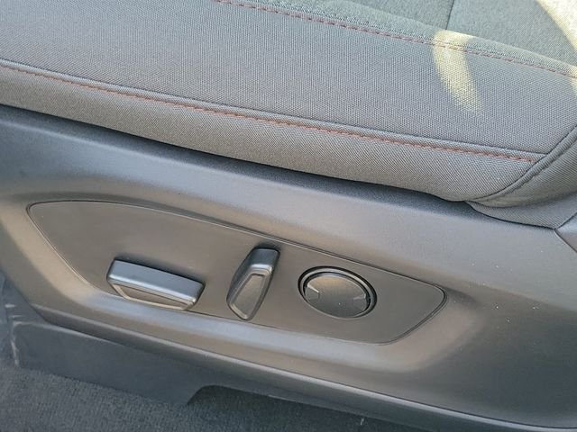 New 2027 Avalanche Gray Ford Active image 15