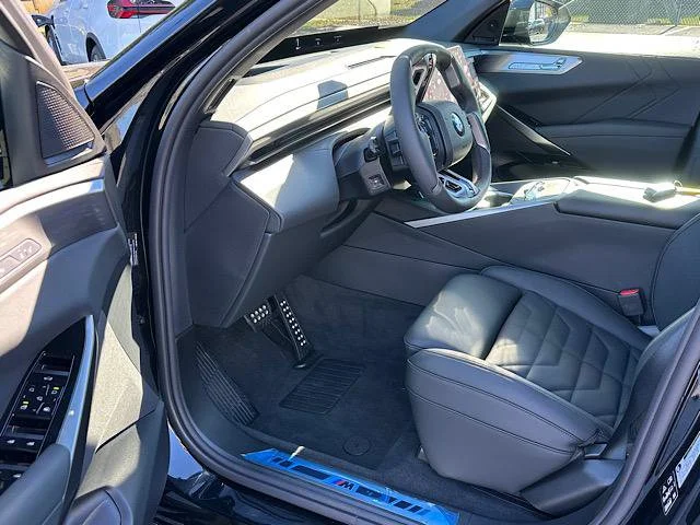 New 2027 Black Sapphire Metallic BMW 40 xDrive image 4