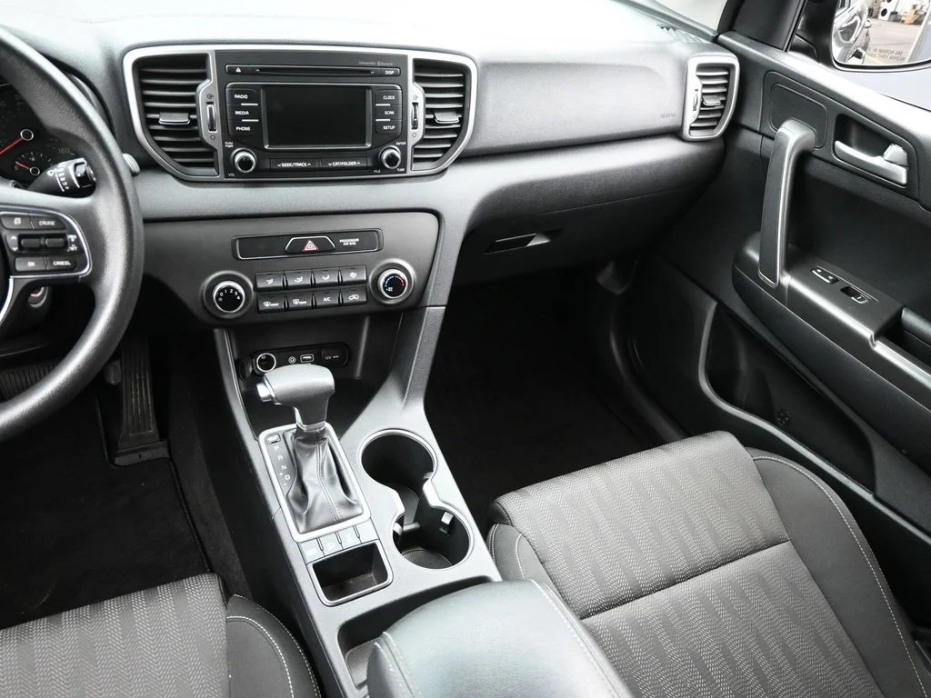 Used 2017 Red Kia LX image 15