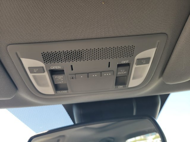 Used 2020  Acura Premium Package image 23