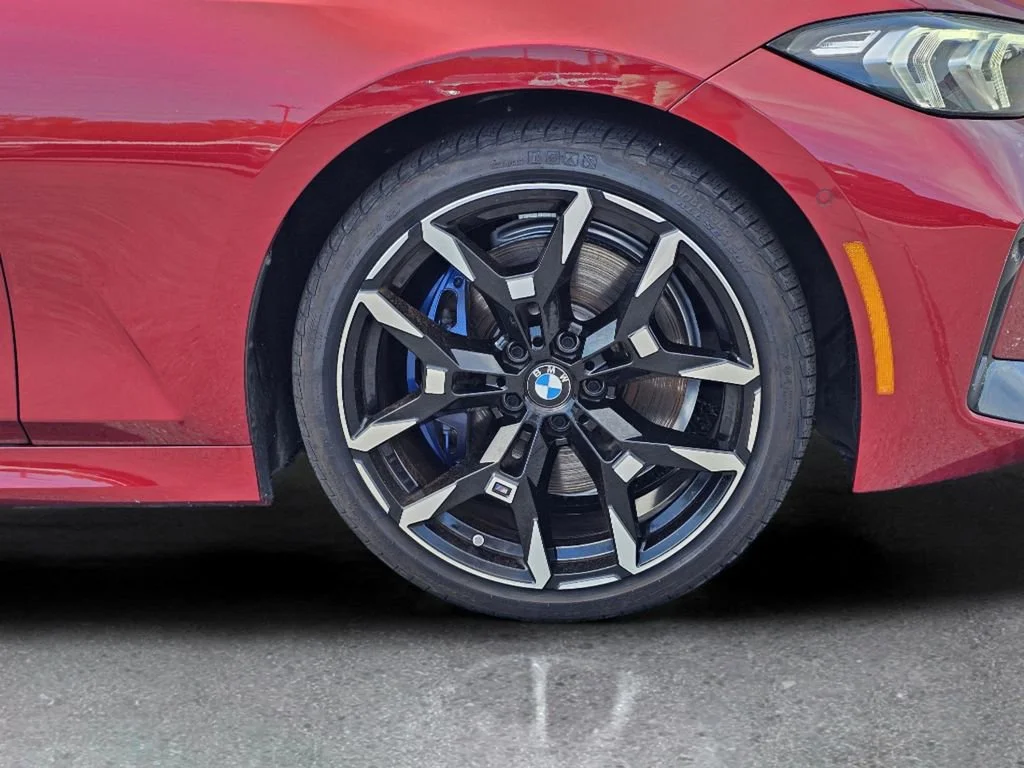 Used 2025  BMW M340i image 6
