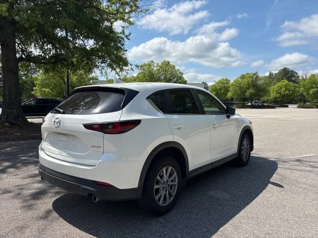 Used 2022 White Mazda 2.5 S Select Package image 5