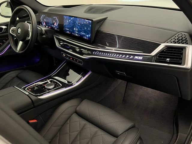 2025 BMW X5 40i - Photo 24