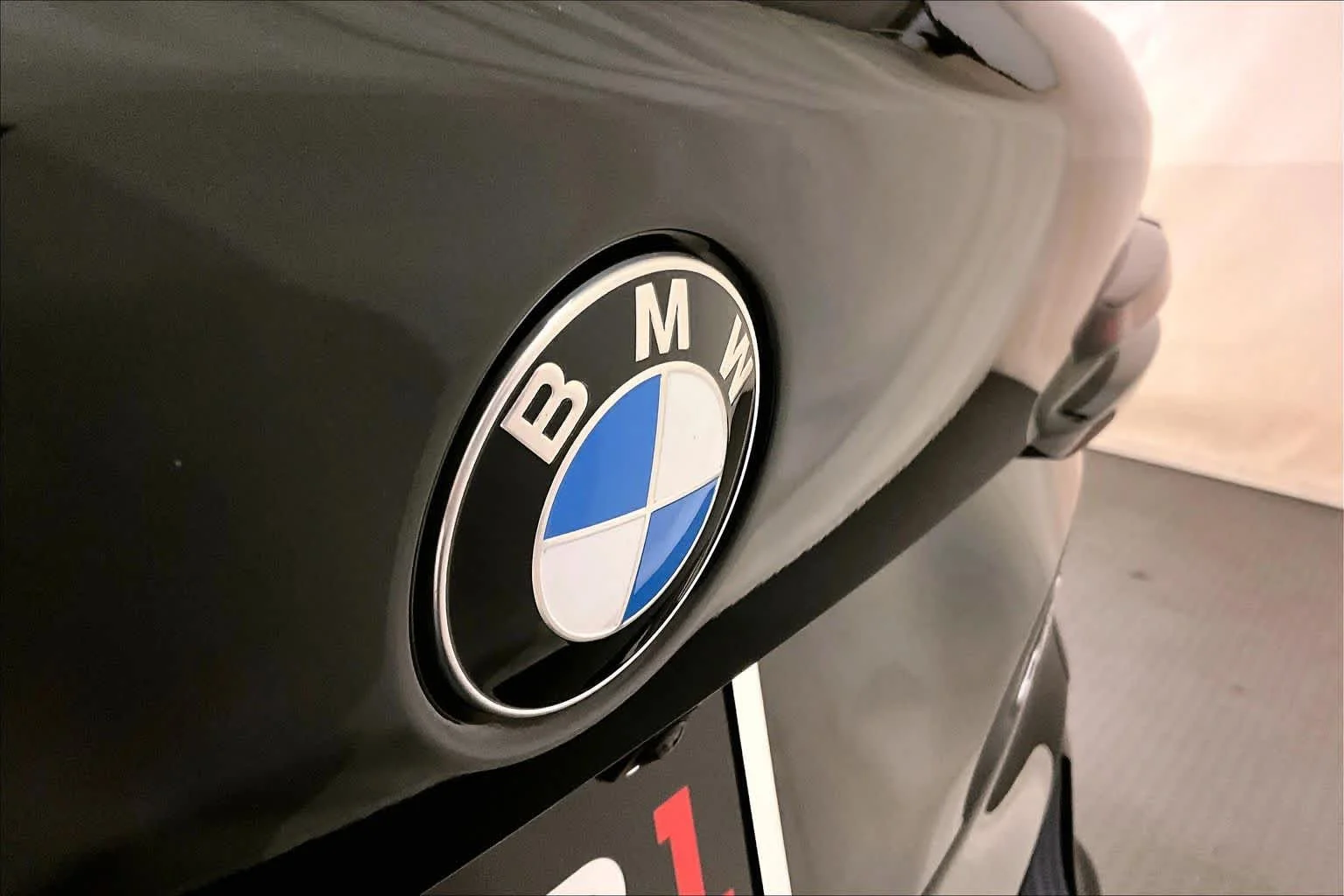 Certified Used 2024 Black Sapphire Metallic BMW M60i image 32