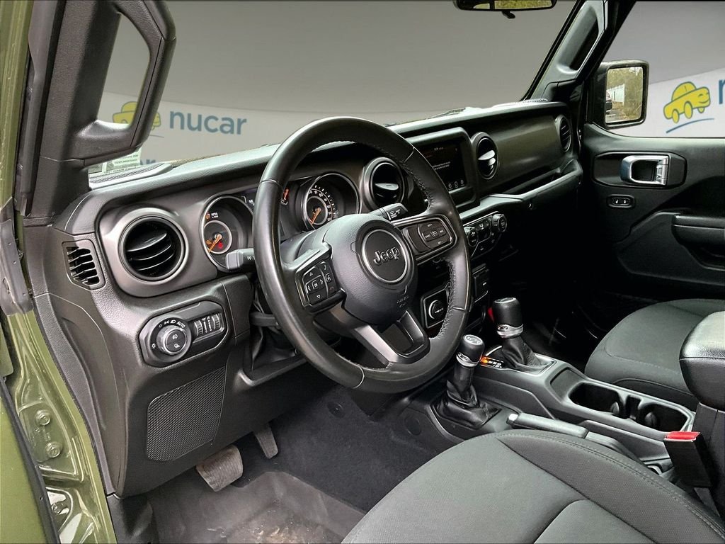 Used 2022 Green Jeep Sport image 14