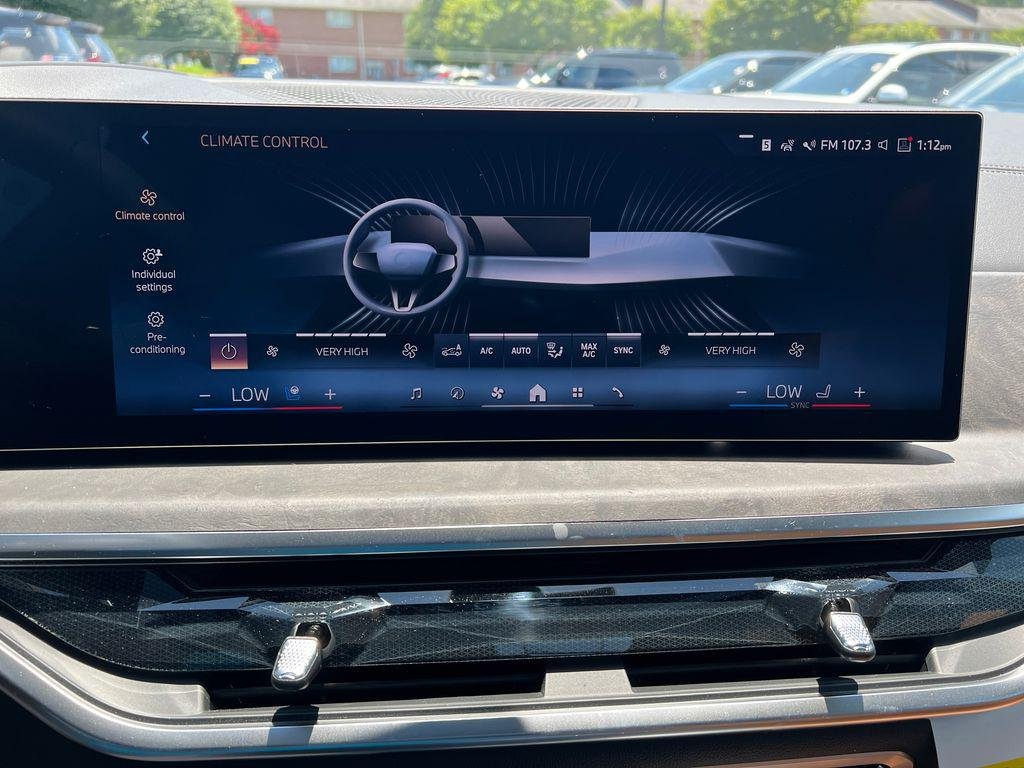New 2027 Black Sapphire Metallic BMW xDrive40i image 20