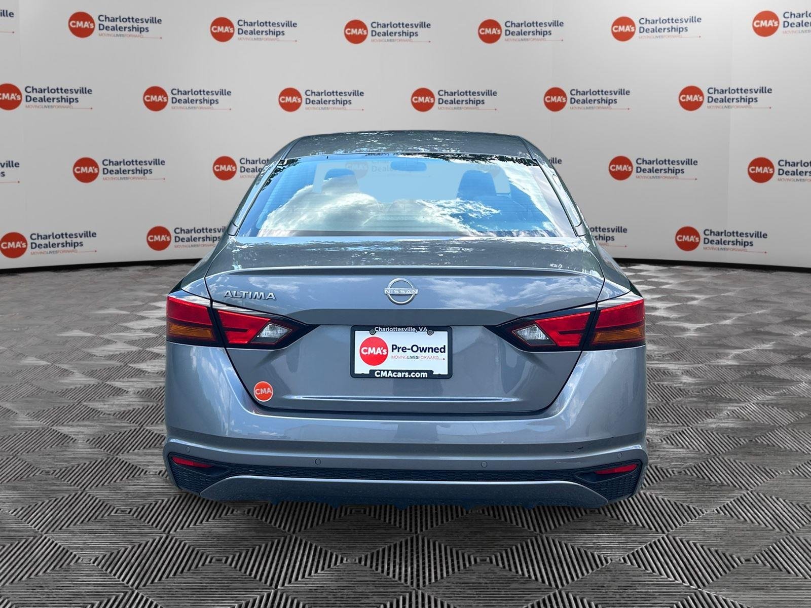 Used 2023 Gun Metallic Nissan 2.5 S image 4