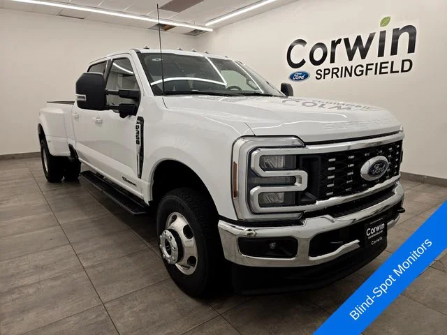 New 2026 Oxford White Ford F-350® XLT image 6