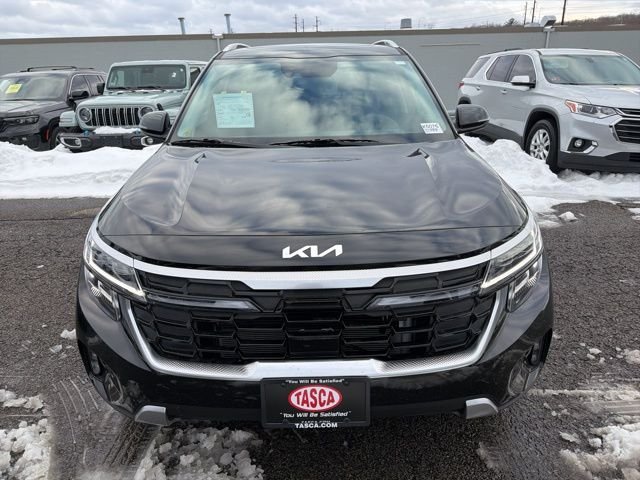 New 2026 Fusion Black Kia SX image 4