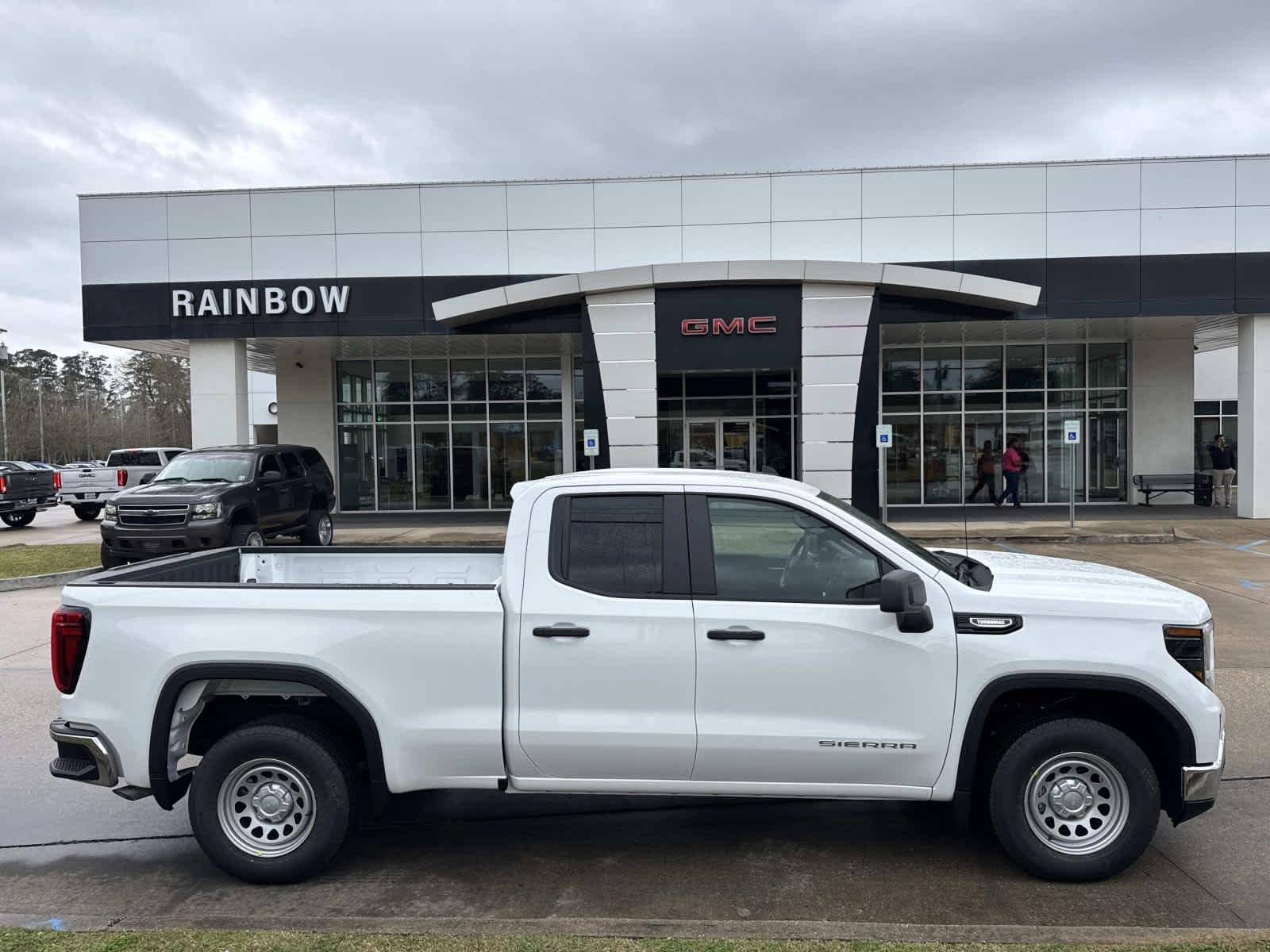 2026 GMC Sierra 2WD Double Cab Standard Box Pro's photo