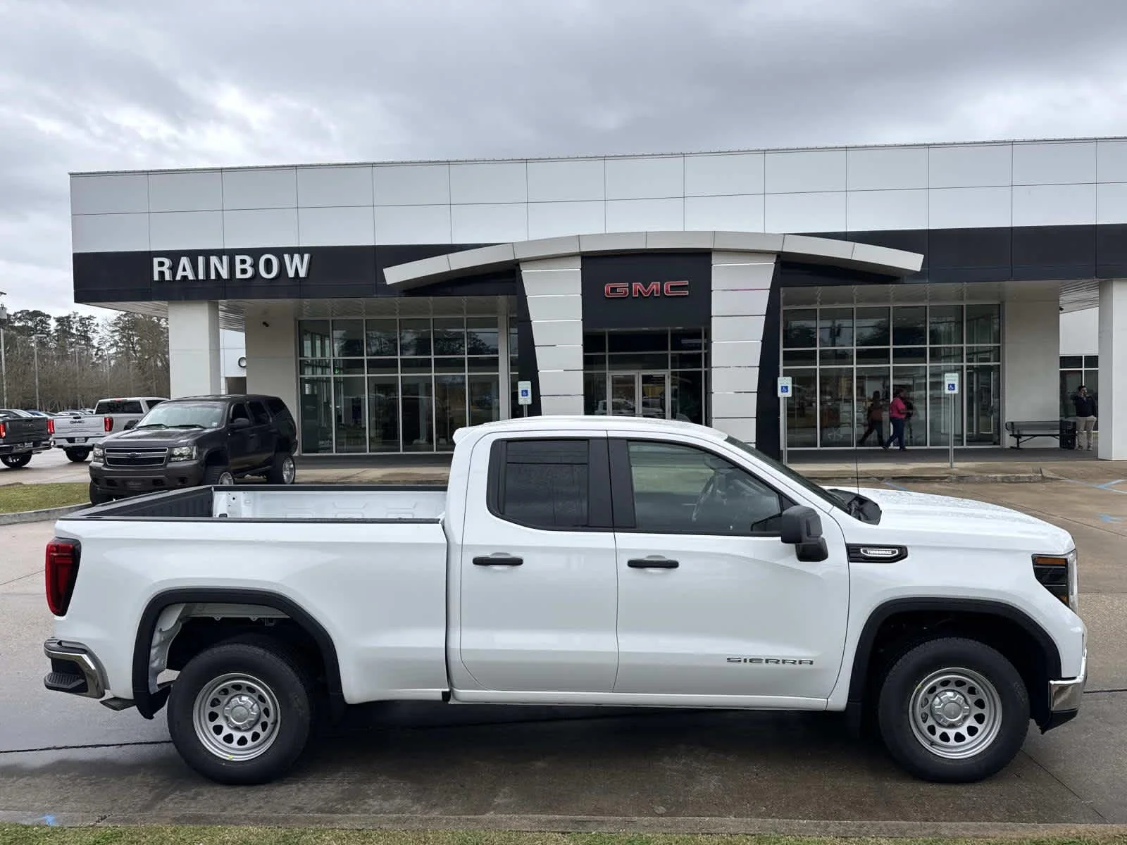 2026 GMC Sierra 2WD Double Cab Standard Box Pro's photo