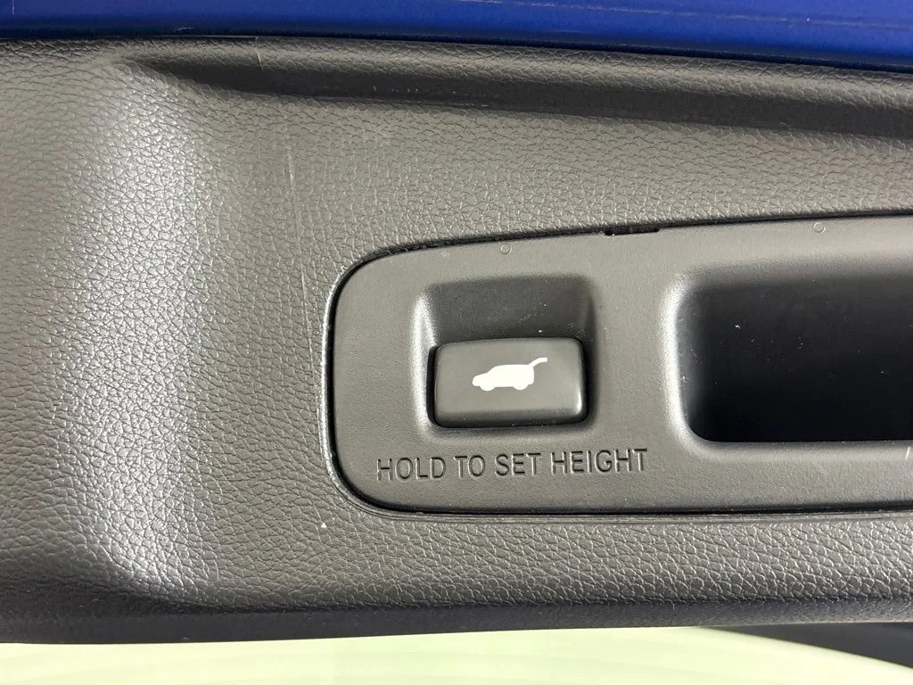 Used 2022 Blue Honda EX-L image 22