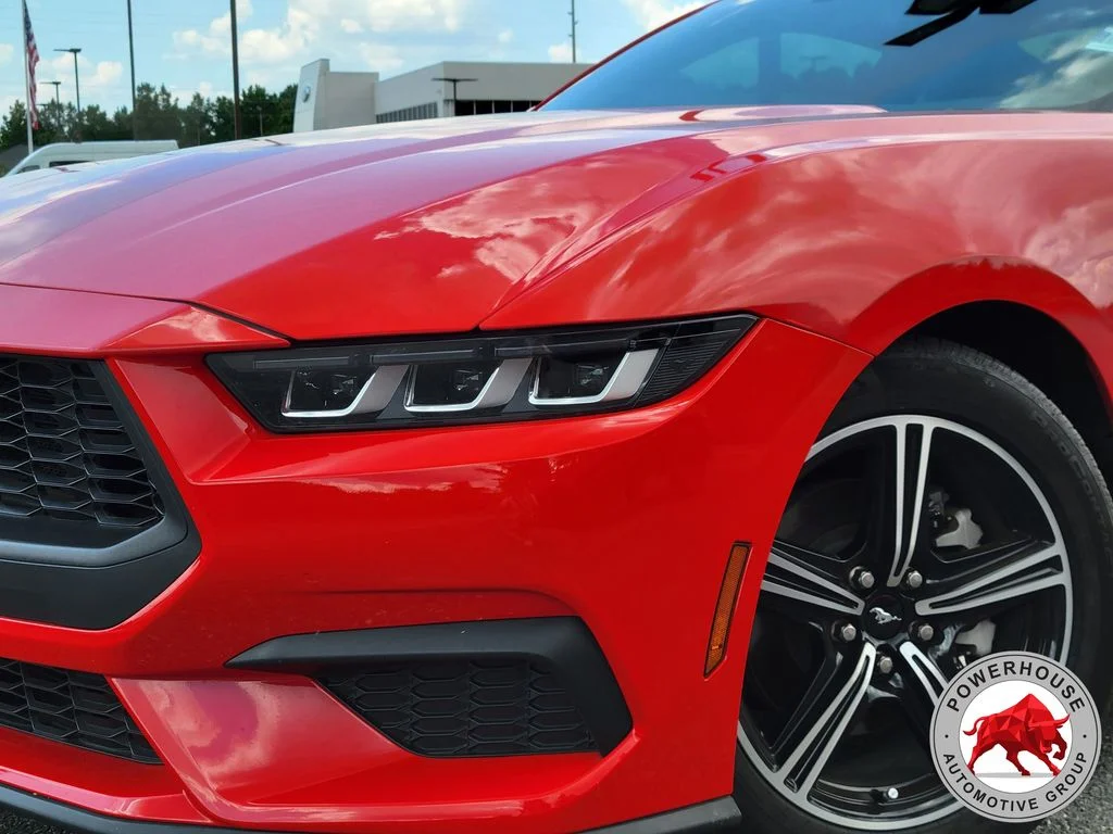 Used 2024 Red Ford EcoBoost image 11