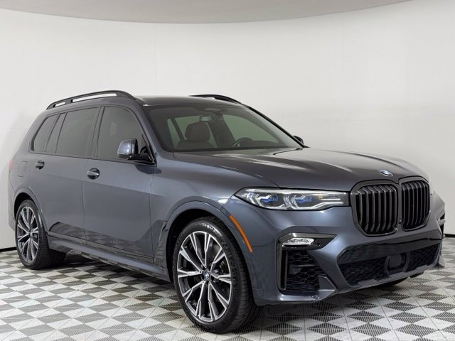 2021 BMW X7 M50i