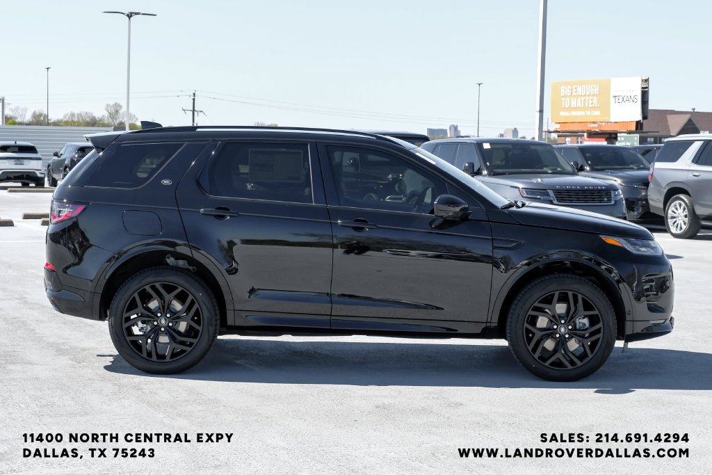 Certified Used 2026 Santorini Black Metallic Land Rover Landmark image 6