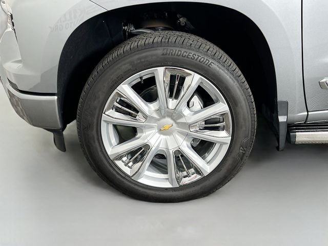2025 Chevrolet Silverado 1500 High Country - Photo 29
