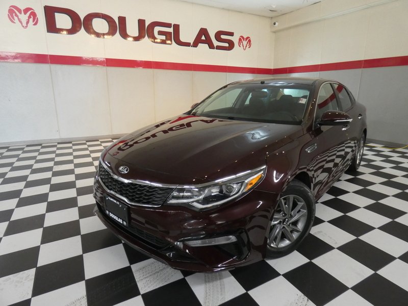2019 Kia Optima LX AT's photo
