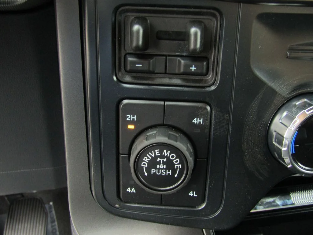 New 2026 Antimatter Blue Metallic Ford Lariat® image 27