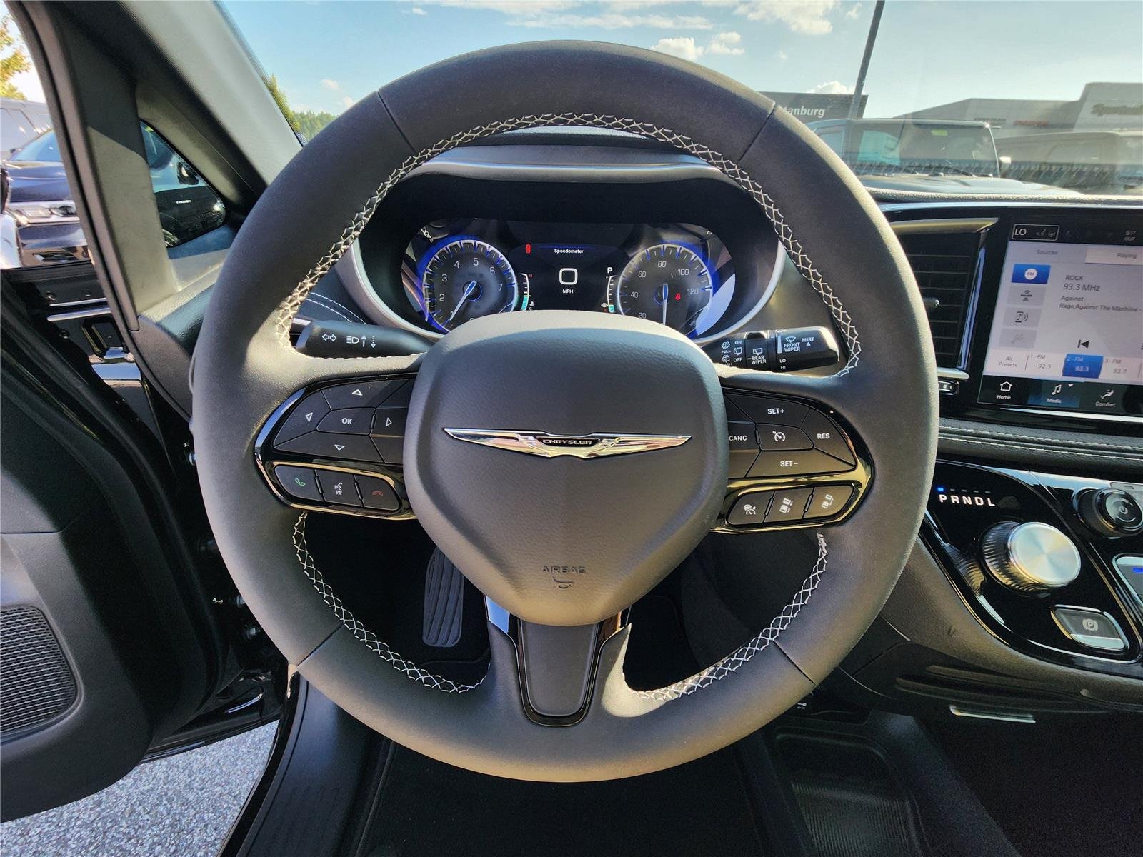 2026 Chrysler Pacifica Select - Photo 12