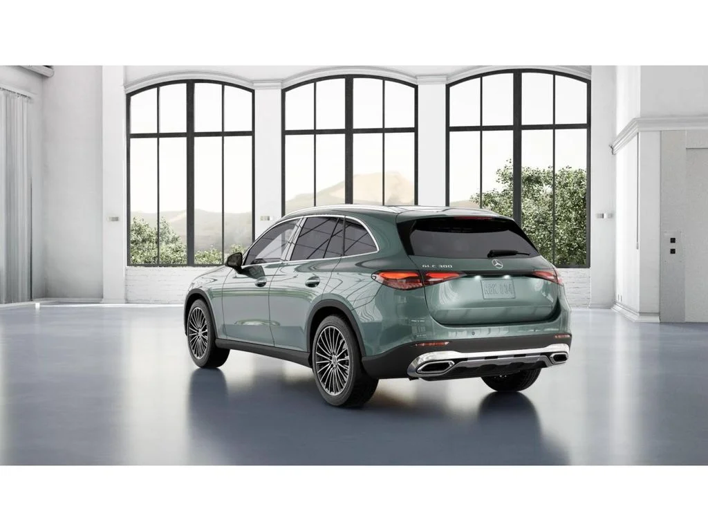 New 2027 Silver Mercedes-Benz GLC 300 image 28