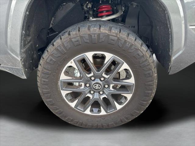Certified Used 2026 MAGNETIC GRAY MET. Toyota  image 38