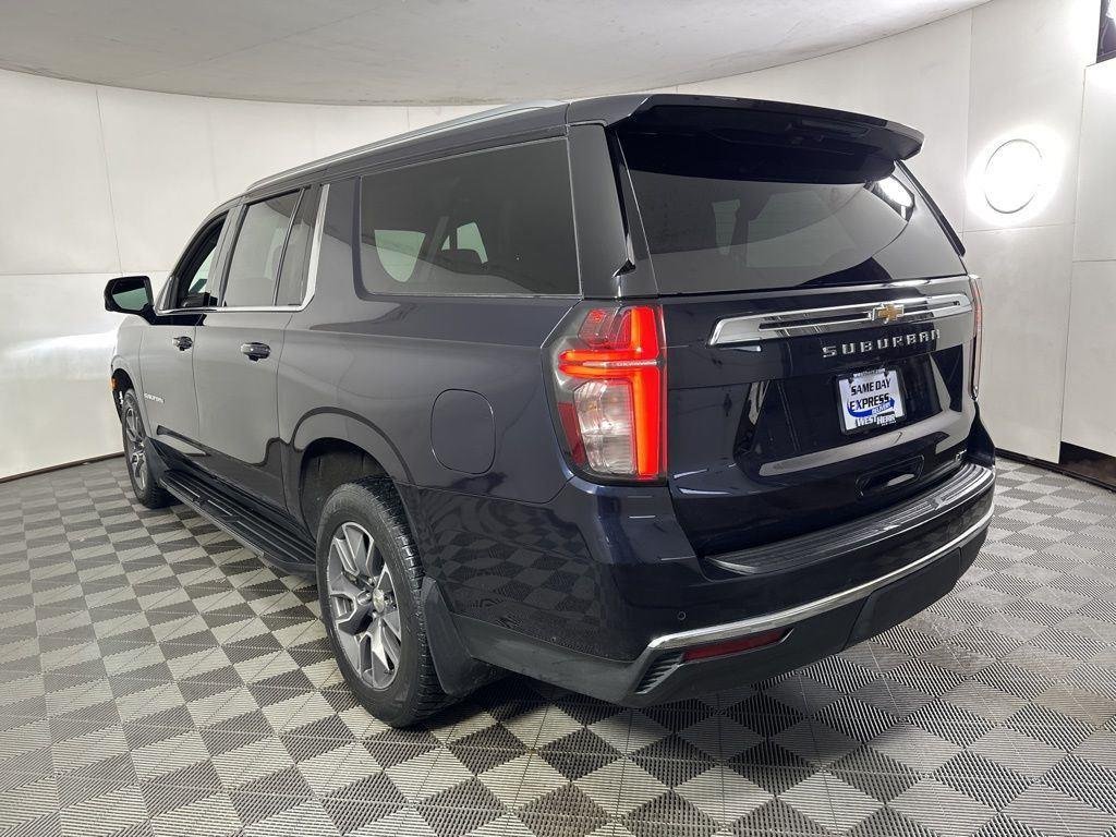 Used 2024 Midnight Blue Metallic Chevrolet LT image 19