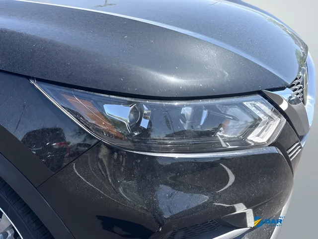 Used 2021 Black Nissan S image 26