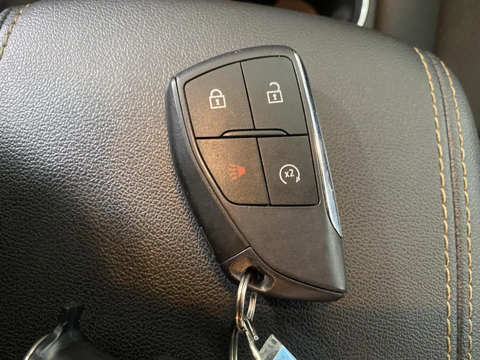 Used 2024 Onyx Black GMC 4WD AT4 image 16
