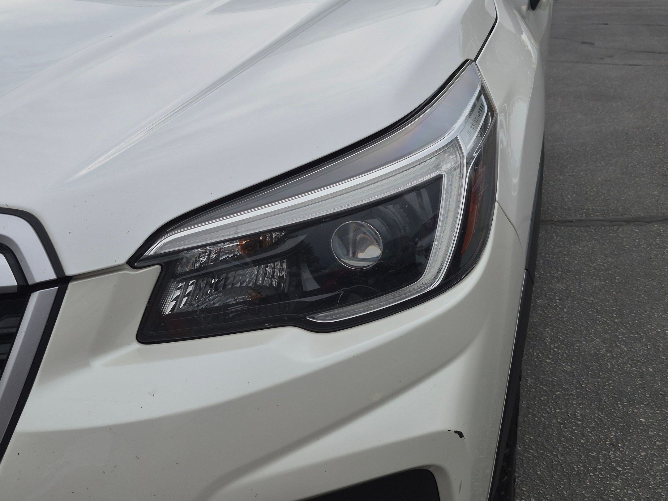 Used 2021 Crystal White Pearl Subaru Premium image 10