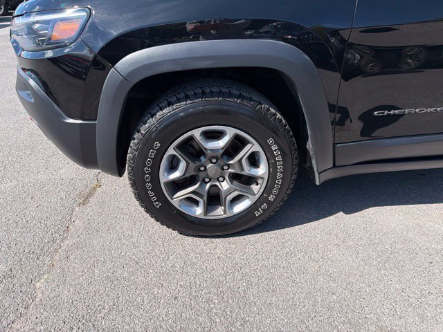 Used 2019 Black Jeep Trailhawk image 13
