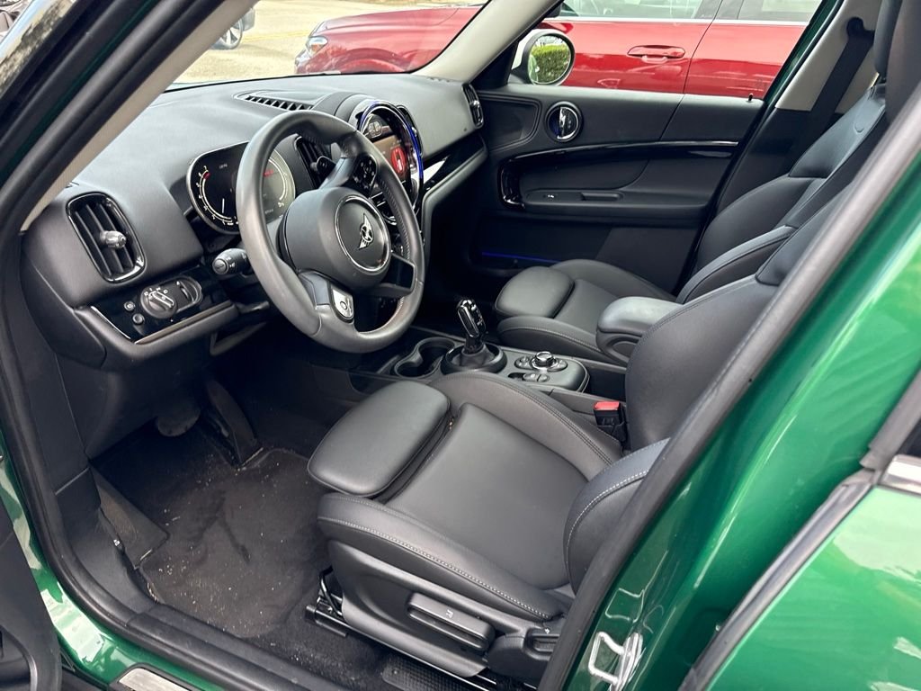 Used 2024 Green MINI Signature image 9