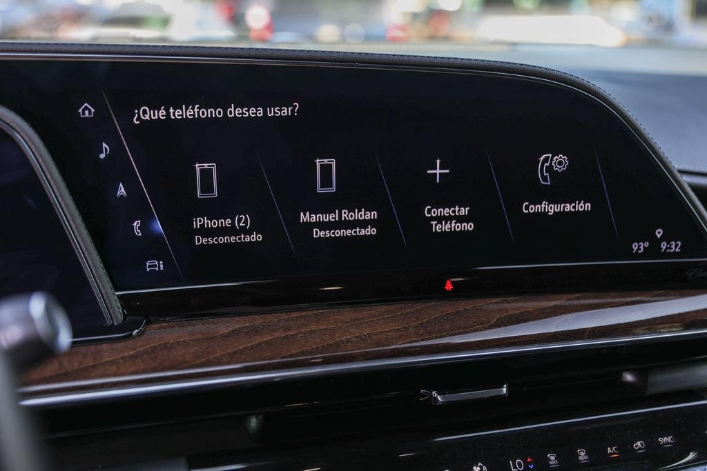 Used 2022 BLACK RAVEN Cadillac Sport Platinum image 16