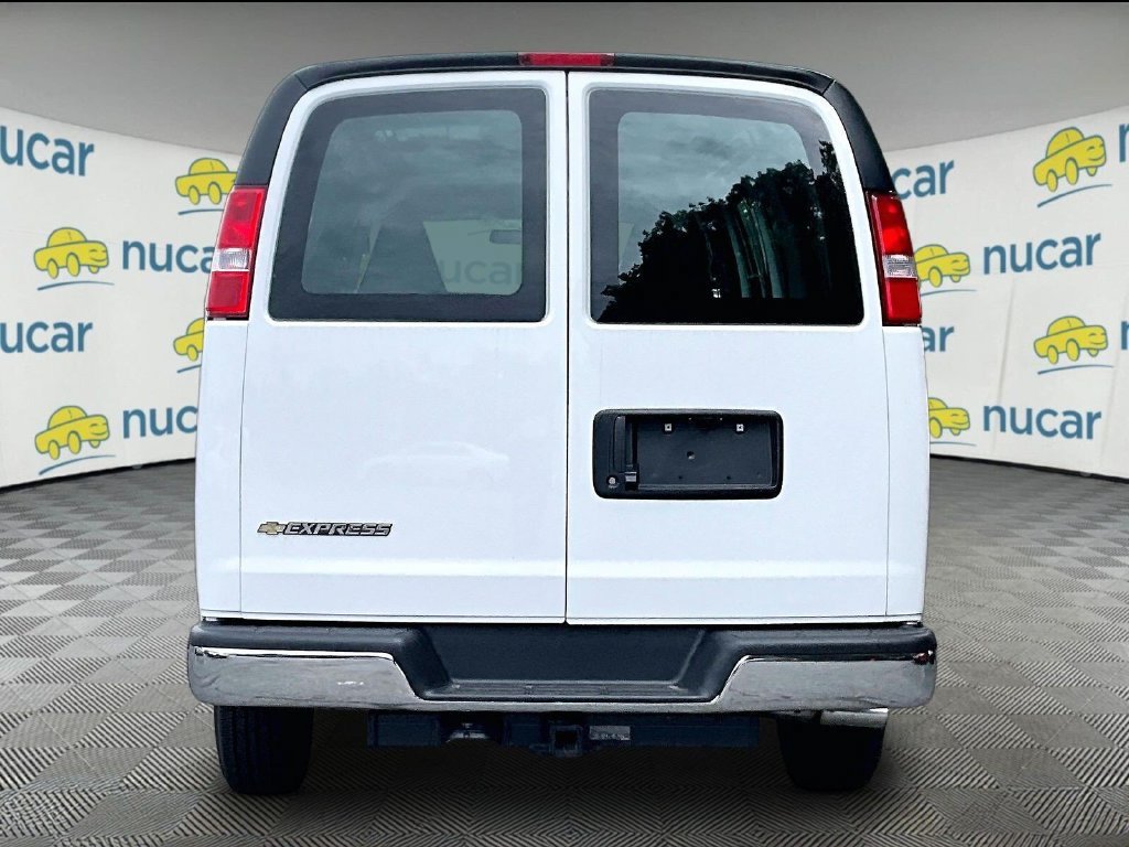 2026 Chevrolet Express Cargo Work Van - Photo 6