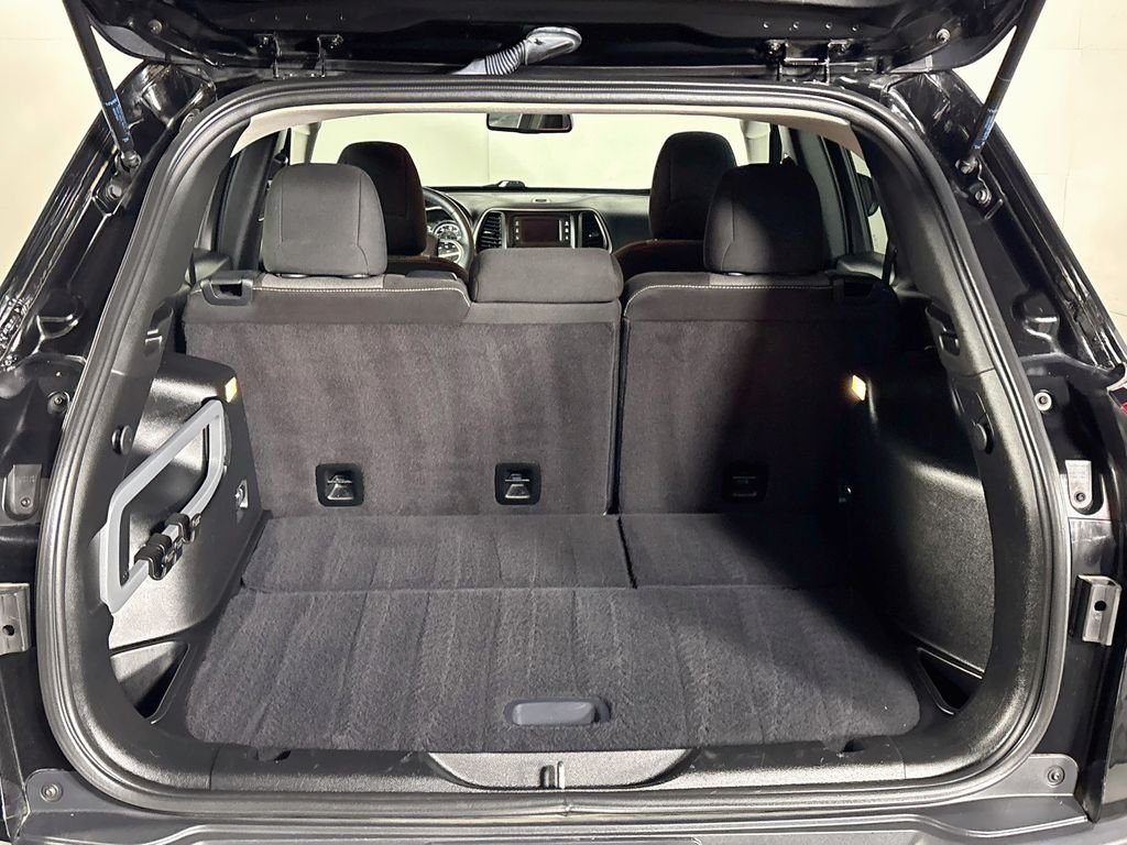 Used 2017 Black Jeep Sport image 19