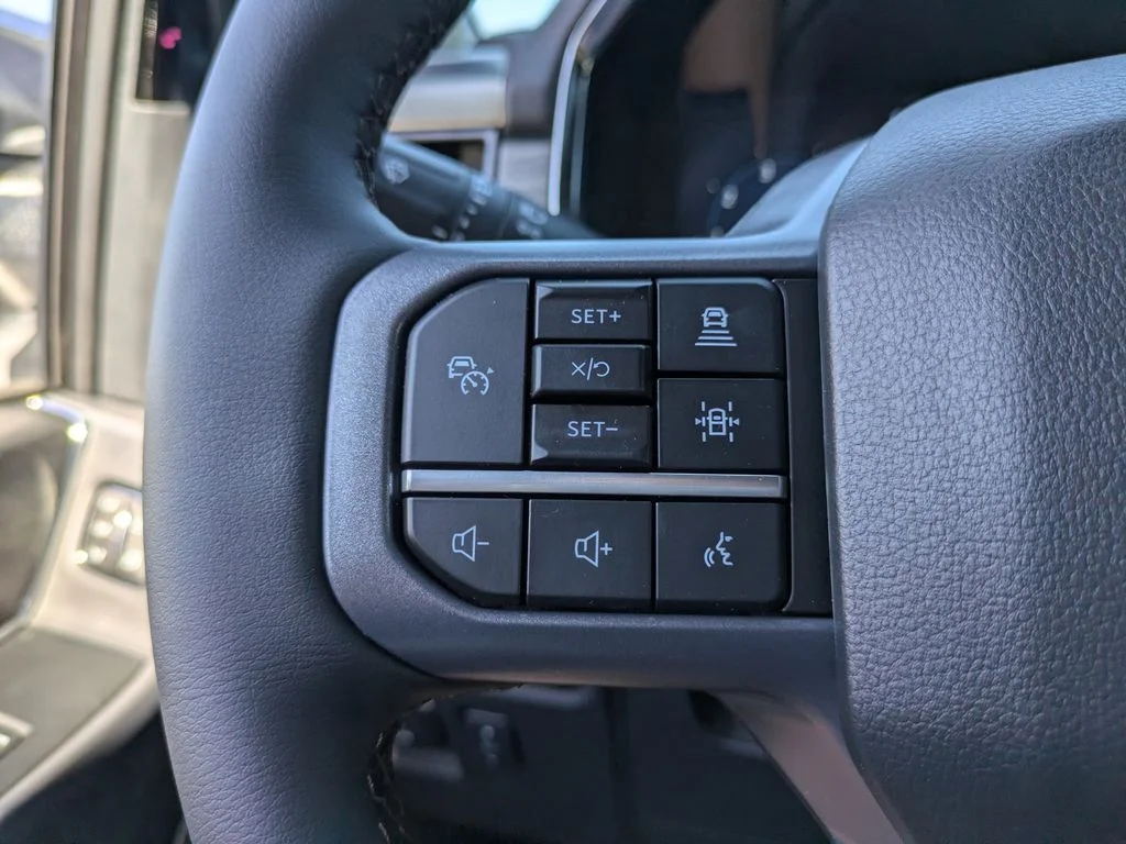 New 2026 Marsh Gray Ford Lariat image 31