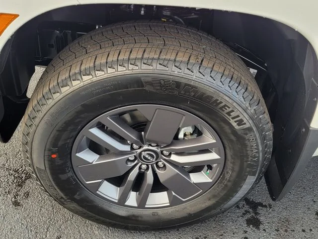2026 Nissan Frontier SV - Photo 14