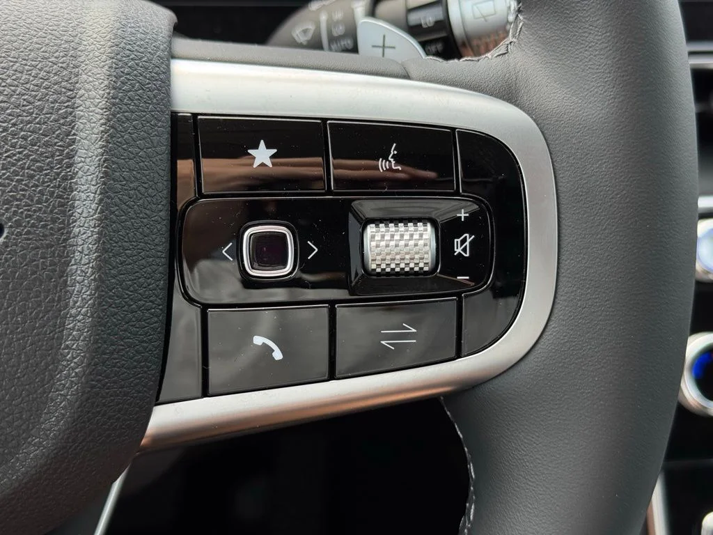 2025 GENESIS GV80 Standard - Photo 28