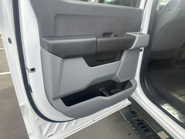 Used 2024 White Ford XL image 29