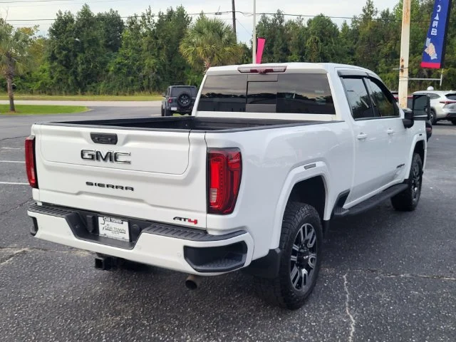 Used 2021 White GMC AT4 image 2