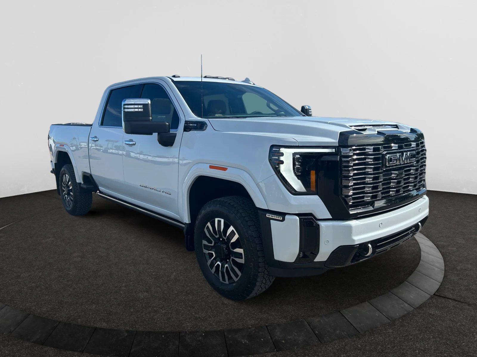 New 2026 Glacier White Tricoat GMC Denali Ultimate image 7