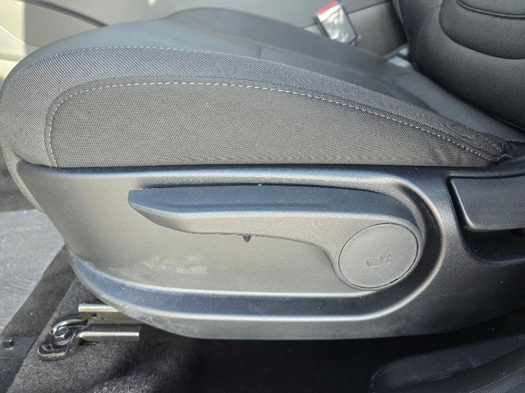 New 2026 Ectronic Gray Hyundai SE AWD image 17