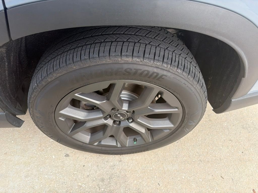 Used 2024 Gray Honda Elite image 4