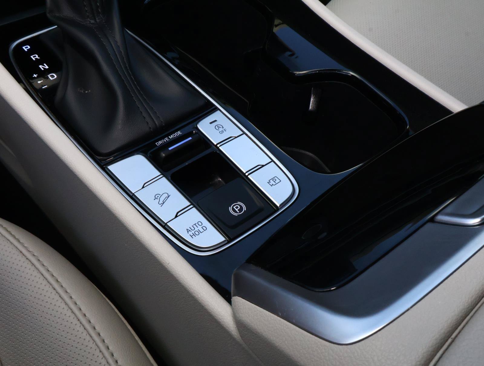 2025 Hyundai Tucson SEL Convenience - Photo 23