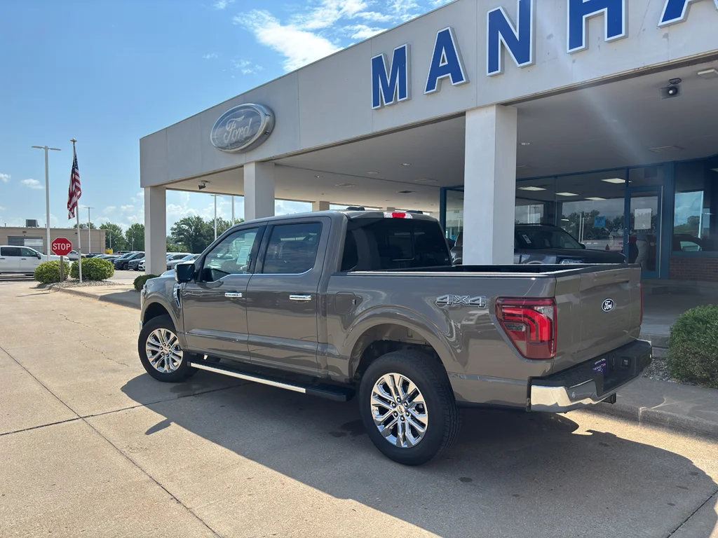 New 2026 Marsh Gray Ford Lariat image 9