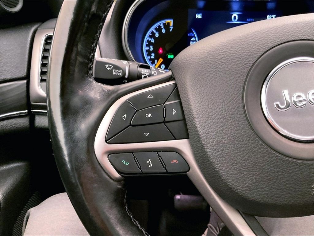 Used 2020 White Jeep Limited image 23
