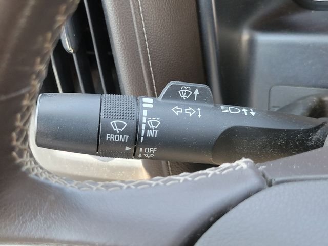 Used 2015 Brown GMC SLE image 15