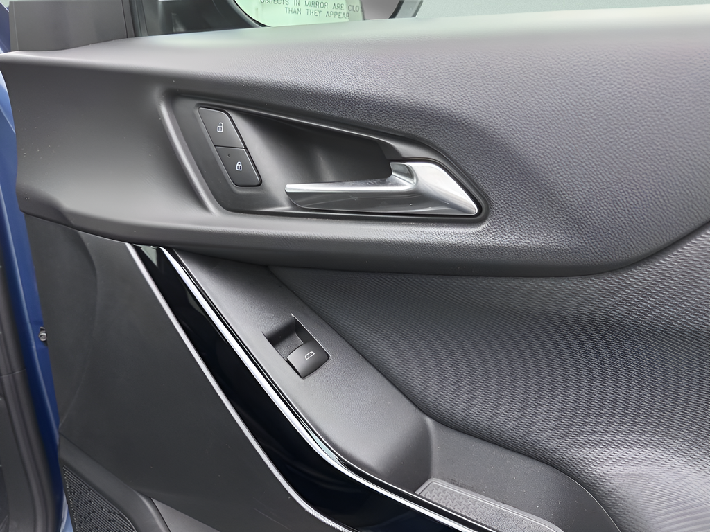 Used 2025 Lakeshore Blue Chevrolet LT image 36