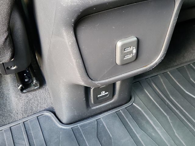 Used 2019 SATIN STEEL METALLIC GMC SLE image 28