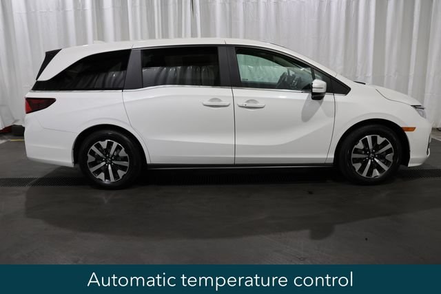 New 2026 White Honda EX-L image 2