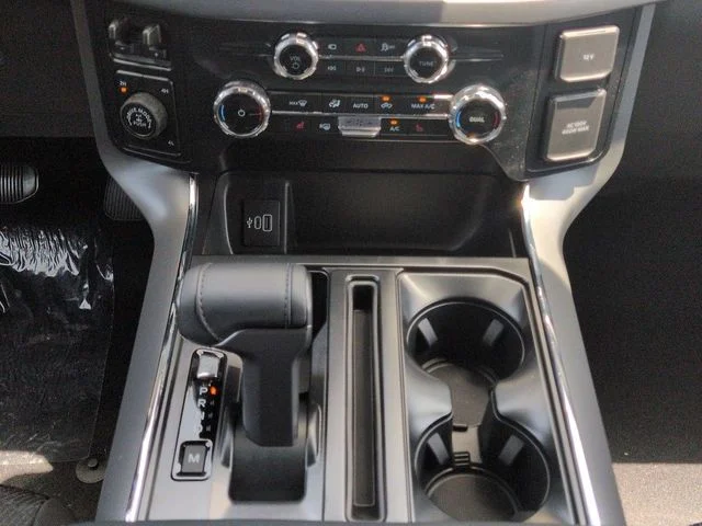 New 2026 Antimatter Blue Metallic Ford XLT image 19